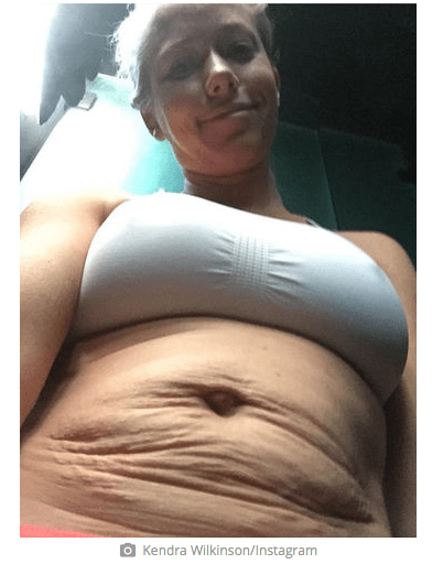 Kendra Wilkinson-Baskett proudly flaunts her post-baby body, via instagram.